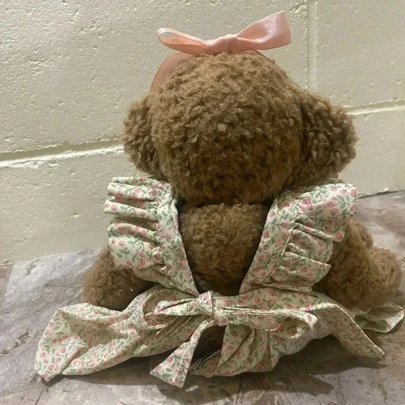 Stuffed Plush Bear 1995 Cottage Collectible Named "Meredith" in great  condition - Picture 9 of 16